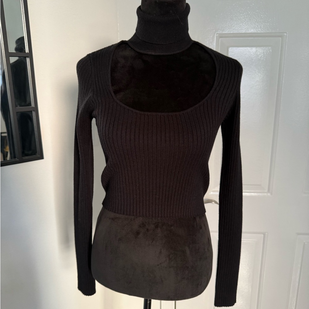 BERSHKA Black Turtleneck Sweater